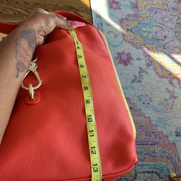 DOONEY AND BOURKE PEBBLE GRAIN ORANGE LOCK LOGO BAG - Picture 6 of 11